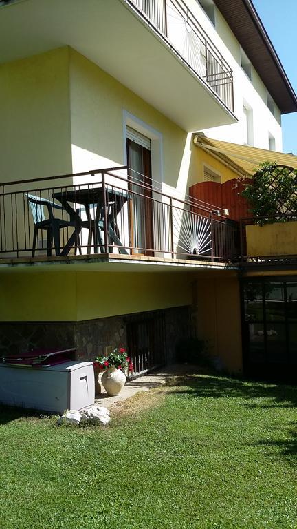 דירות קלצ'רניקה אל לגו Casa Ferrari Monica מראה חיצוני תמונה